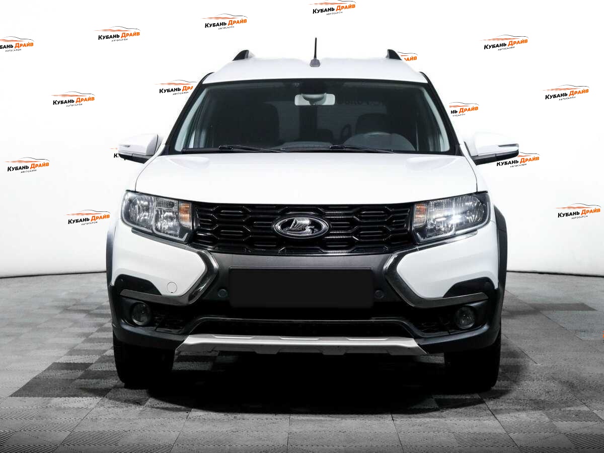 Lada (ВАЗ) Largus 2021 года с пробегом. Фото: #1