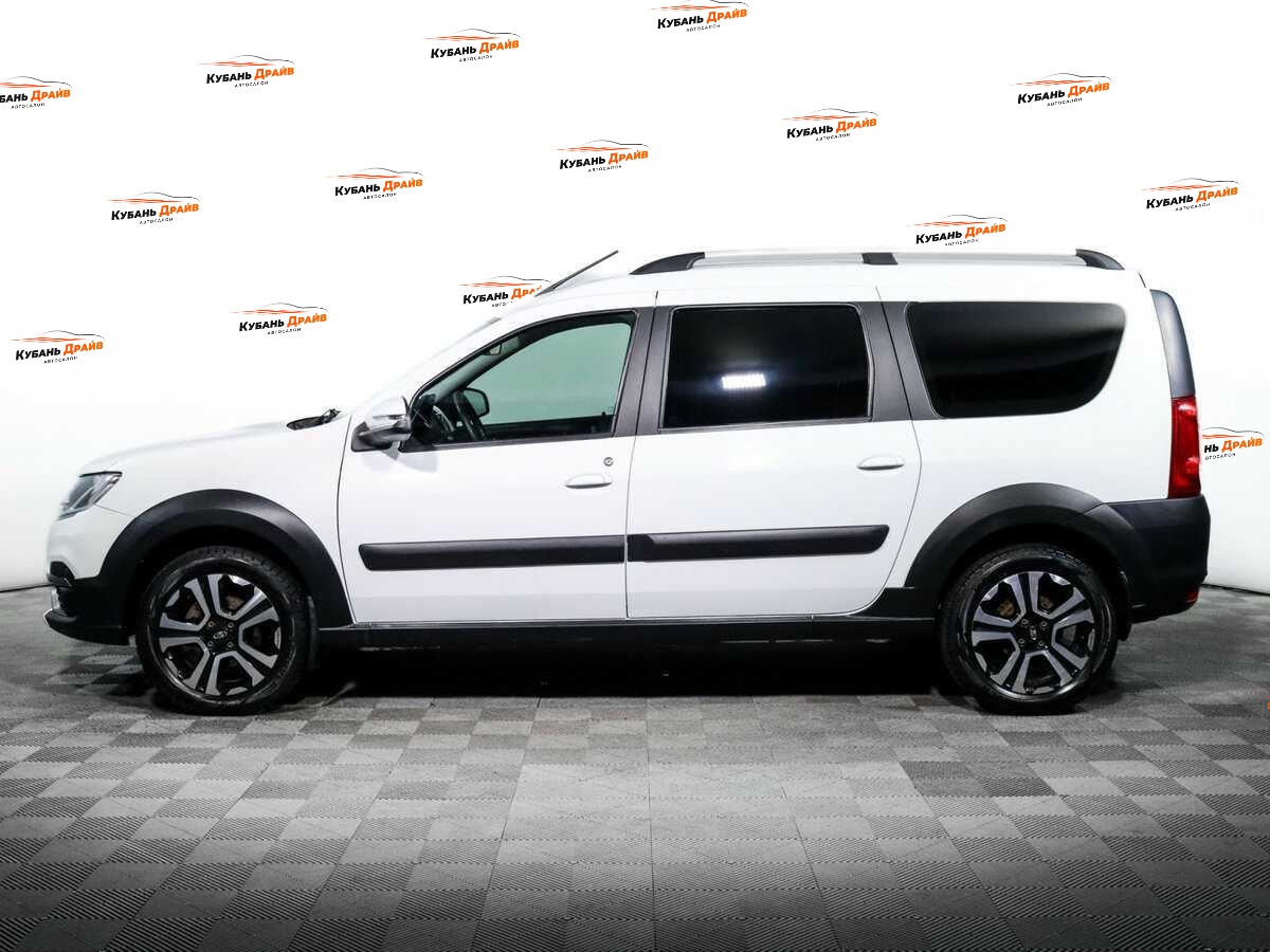 Lada (ВАЗ) Largus 2021 года с пробегом. Фото: #4