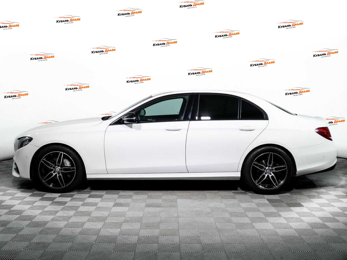Mercedes-Benz E-Класс 2016 года с пробегом. Фото: #4