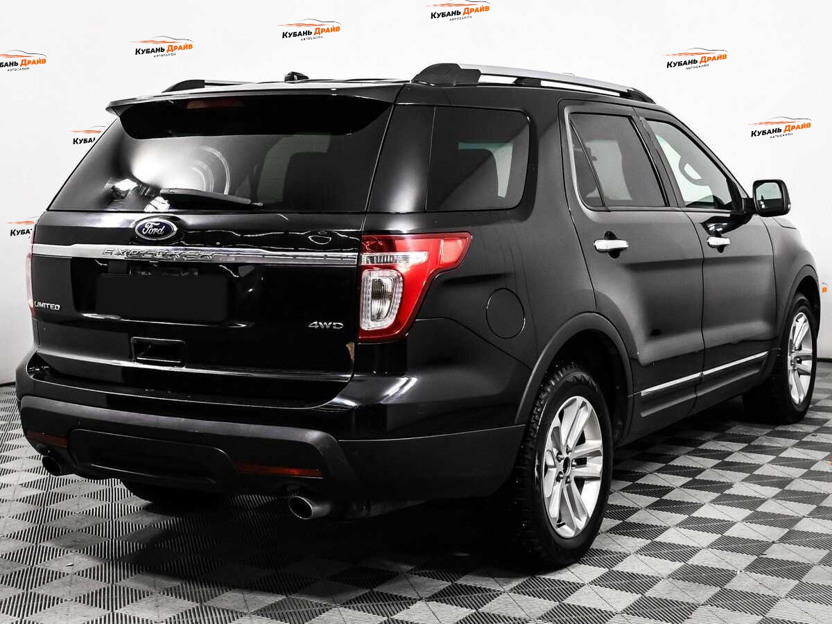 Ford Explorer 2014 года с пробегом. Фото: #4