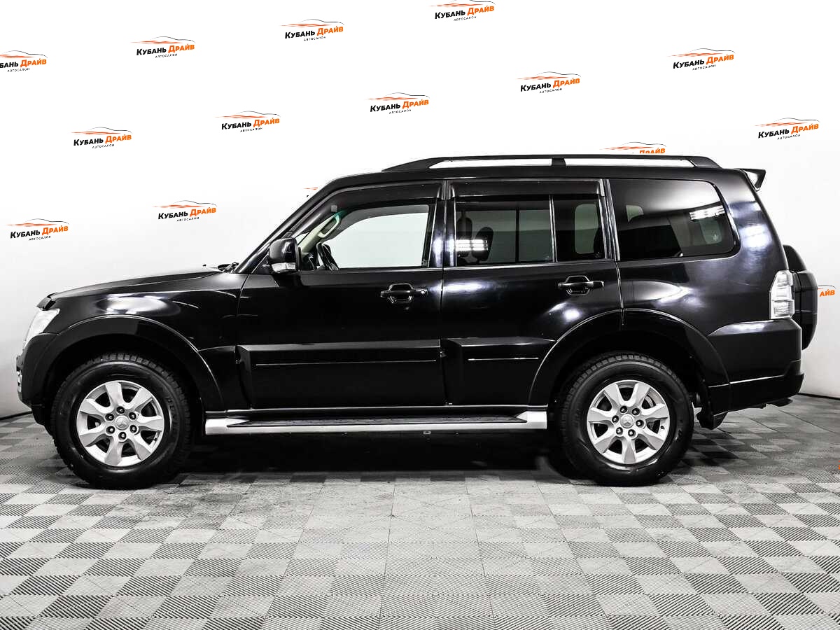 Mitsubishi Pajero 2015 года с пробегом. Фото: #7