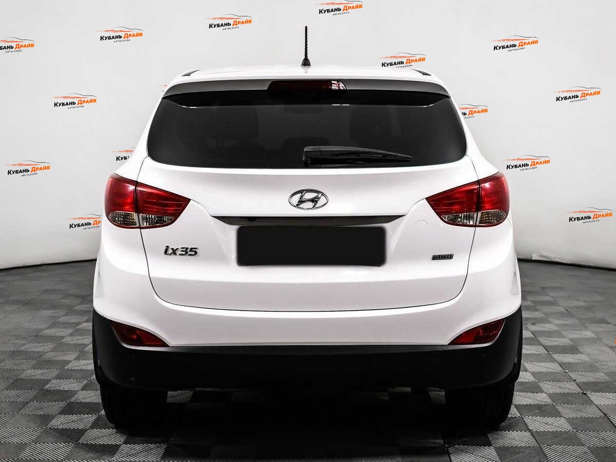 Hyundai ix35 2015 года с пробегом. Фото: #5