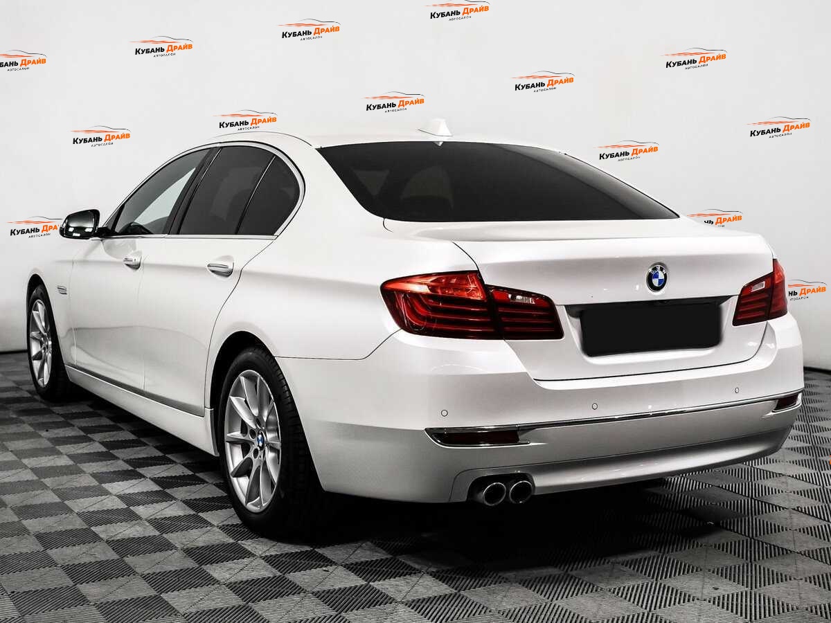 BMW 5 серии 2016 года с пробегом. Фото: #6