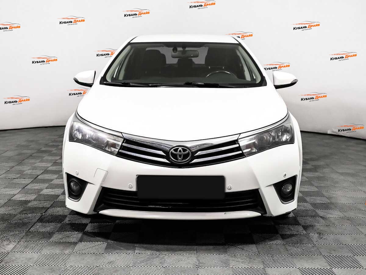 Toyota Corolla 2013 года с пробегом. Фото: #1