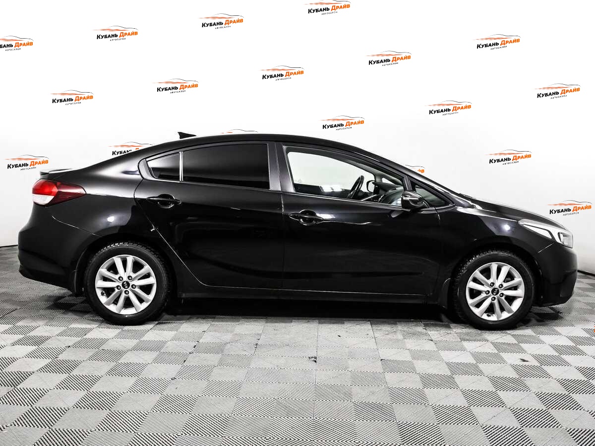 Kia Cerato 2017 года с пробегом. Фото: #3