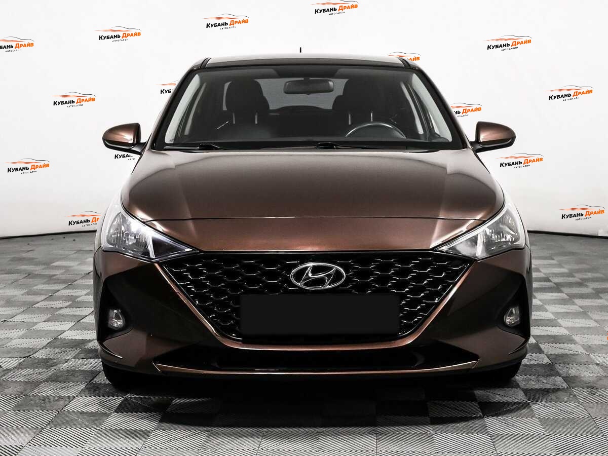 Hyundai Solaris 2021 года с пробегом. Фото: #1