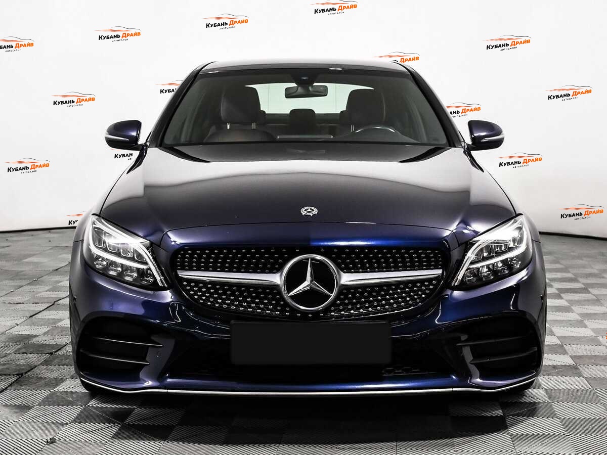 Mercedes-Benz C-Класс 2019 года с пробегом. Фото: #1