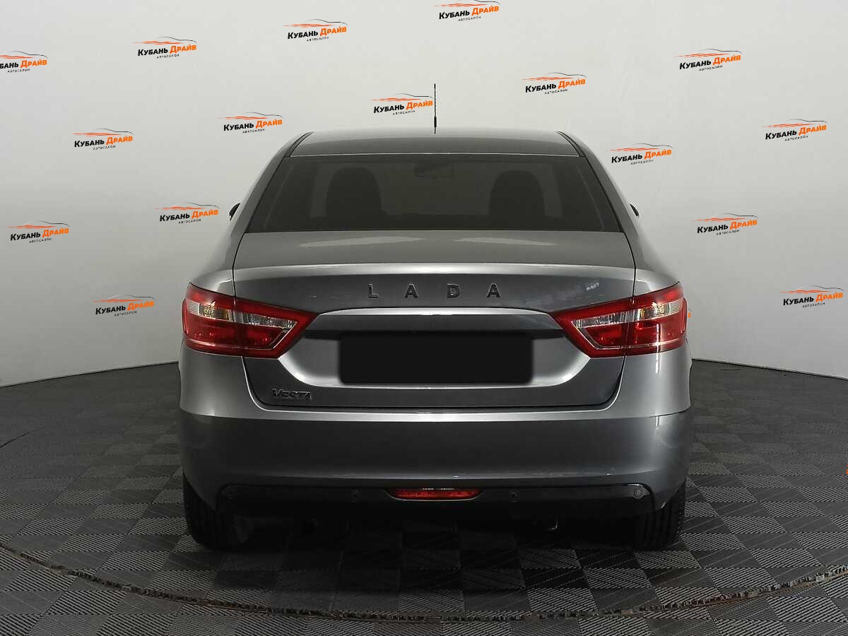 Lada (ВАЗ) Vesta 2018 года с пробегом. Фото: #5