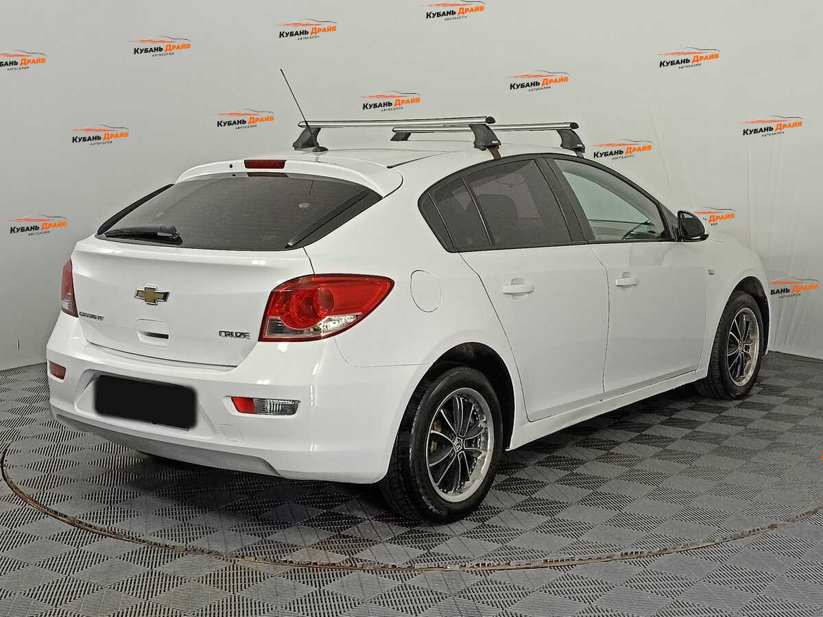 Chevrolet Cruze 2013 года с пробегом. Фото: #4