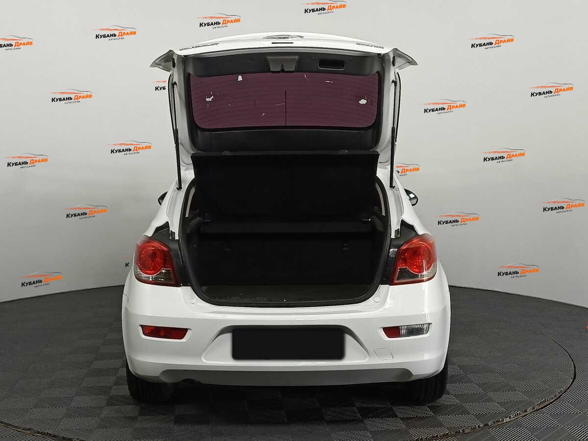 Chevrolet Cruze 2013 года с пробегом. Фото: #9