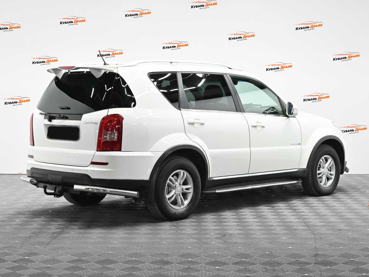 SsangYong Rexton 2013 года с пробегом. Фото: #1