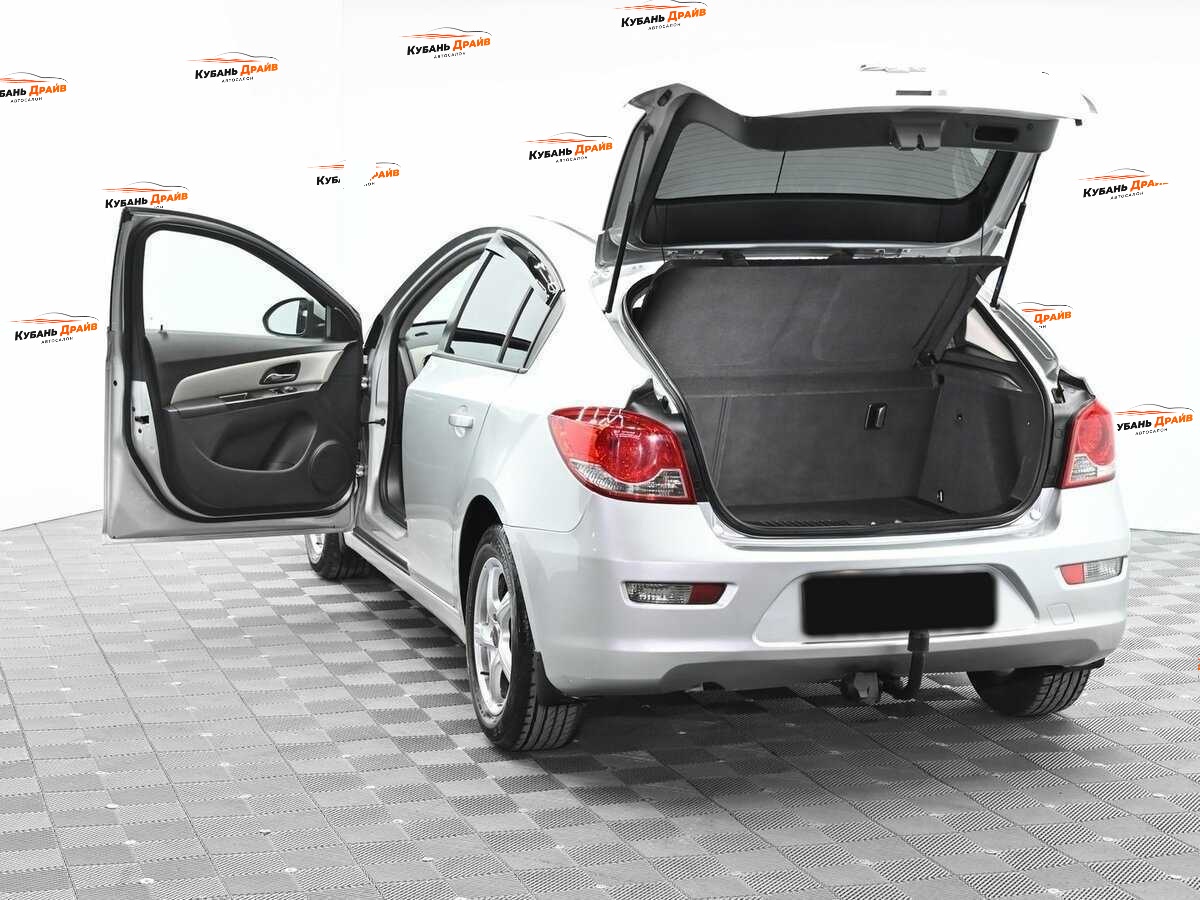 Chevrolet Cruze 2013 года с пробегом. Фото: #4