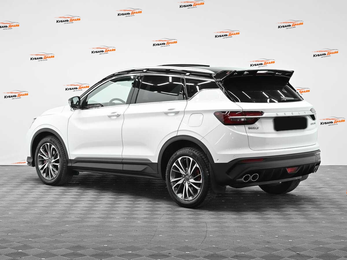 Geely Coolray 2022 года с пробегом. Фото: #4