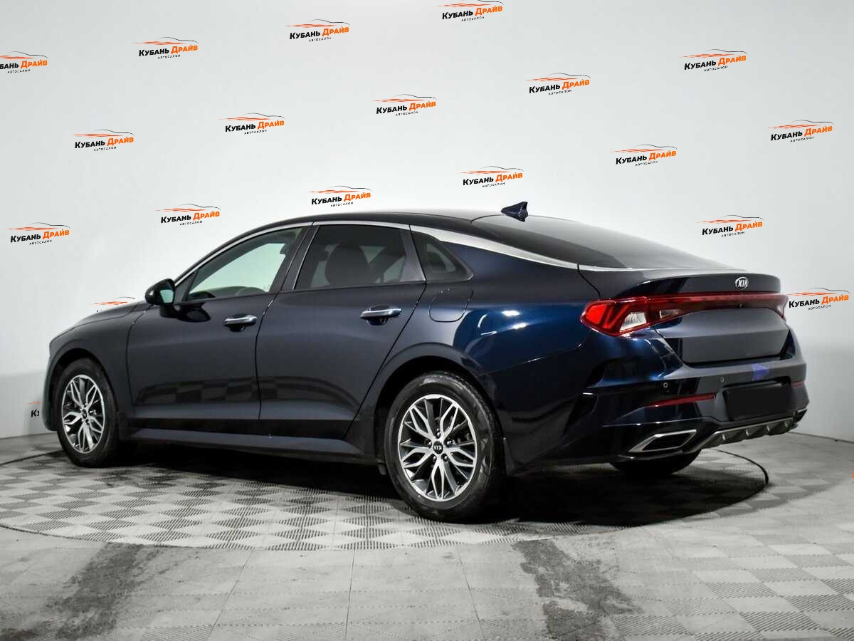 Kia K5 2021 года с пробегом. Фото: #5