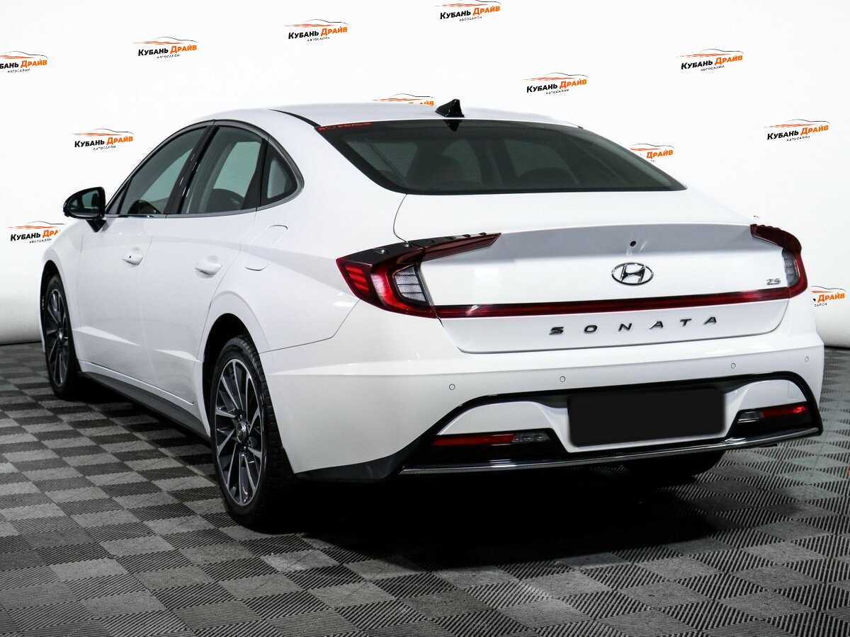 Hyundai Sonata 2020 года с пробегом. Фото: #6