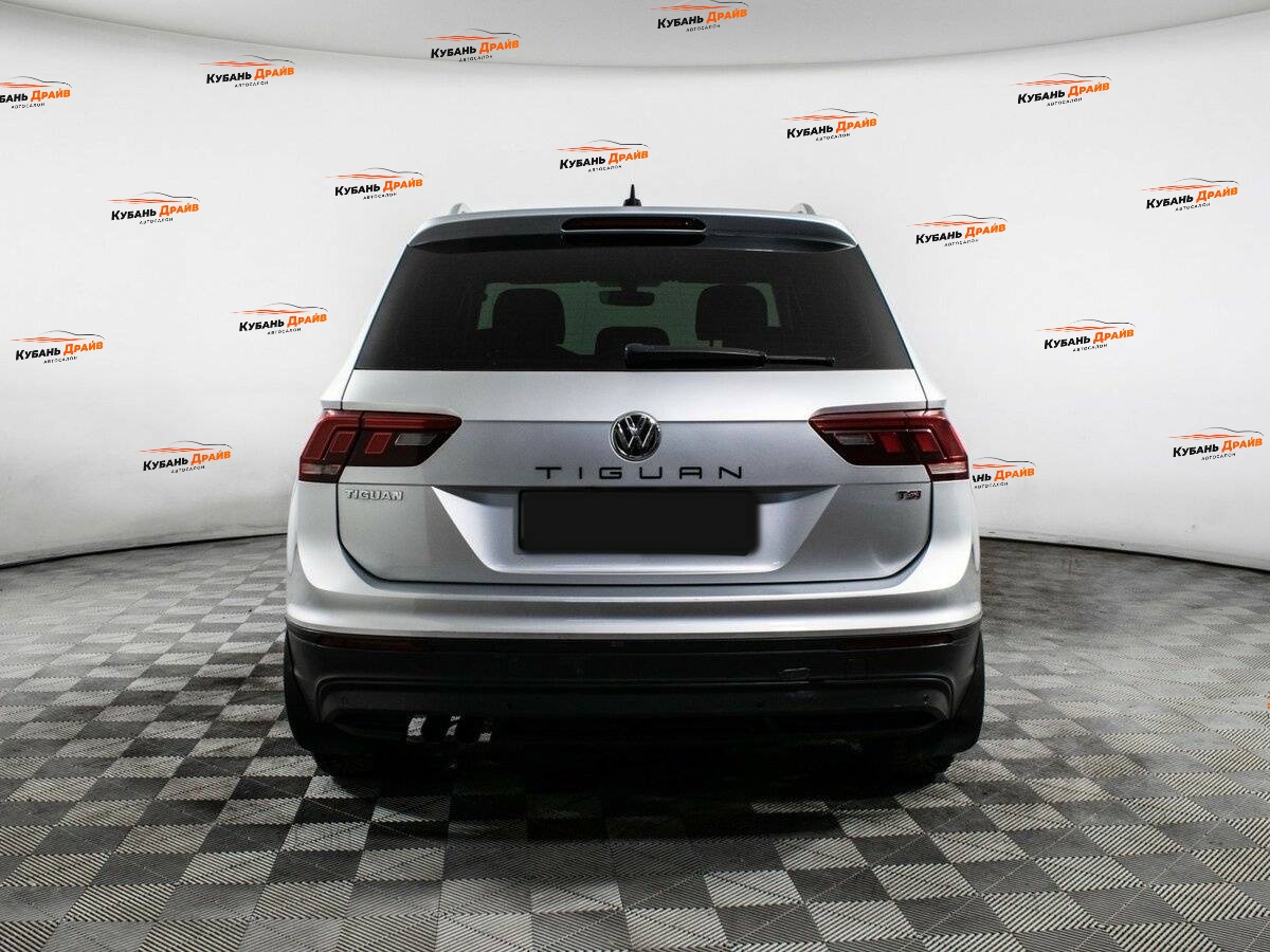 Volkswagen Tiguan 2017 года с пробегом. Фото: #4