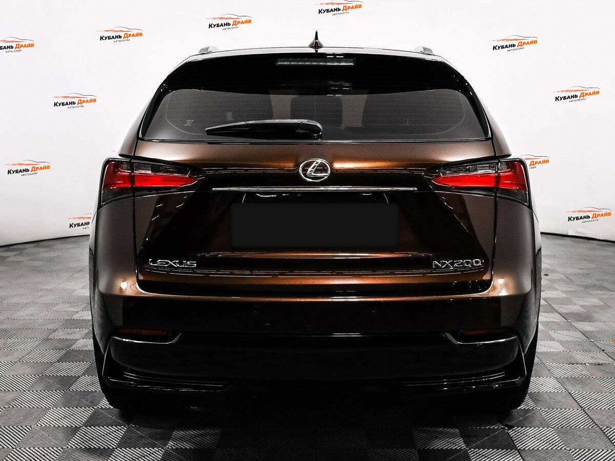 Lexus NX 2016 года с пробегом. Фото: #5