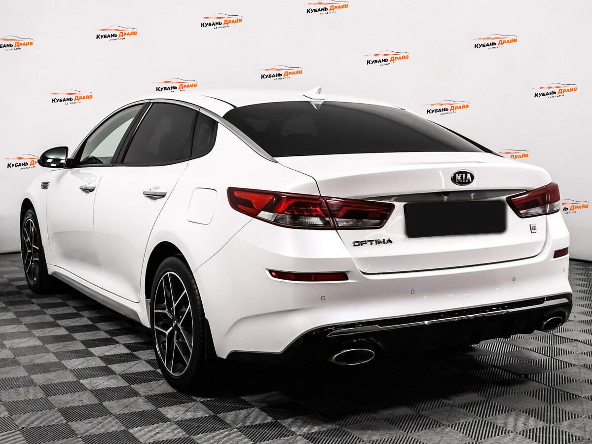 Kia Optima 2019 года с пробегом. Фото: #6
