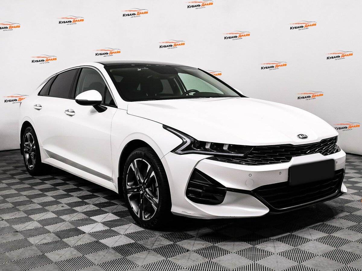 Kia K5 2020 года с пробегом. Фото: #2