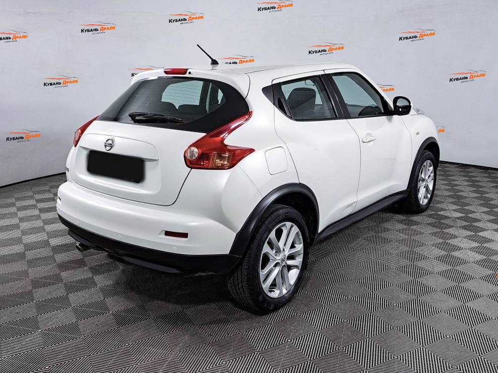 Nissan Juke 2014 года с пробегом. Фото: #3