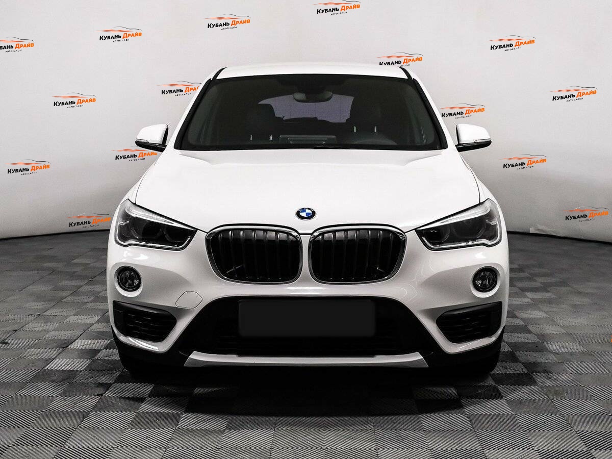 BMW X1 2016 года с пробегом. Фото: #1