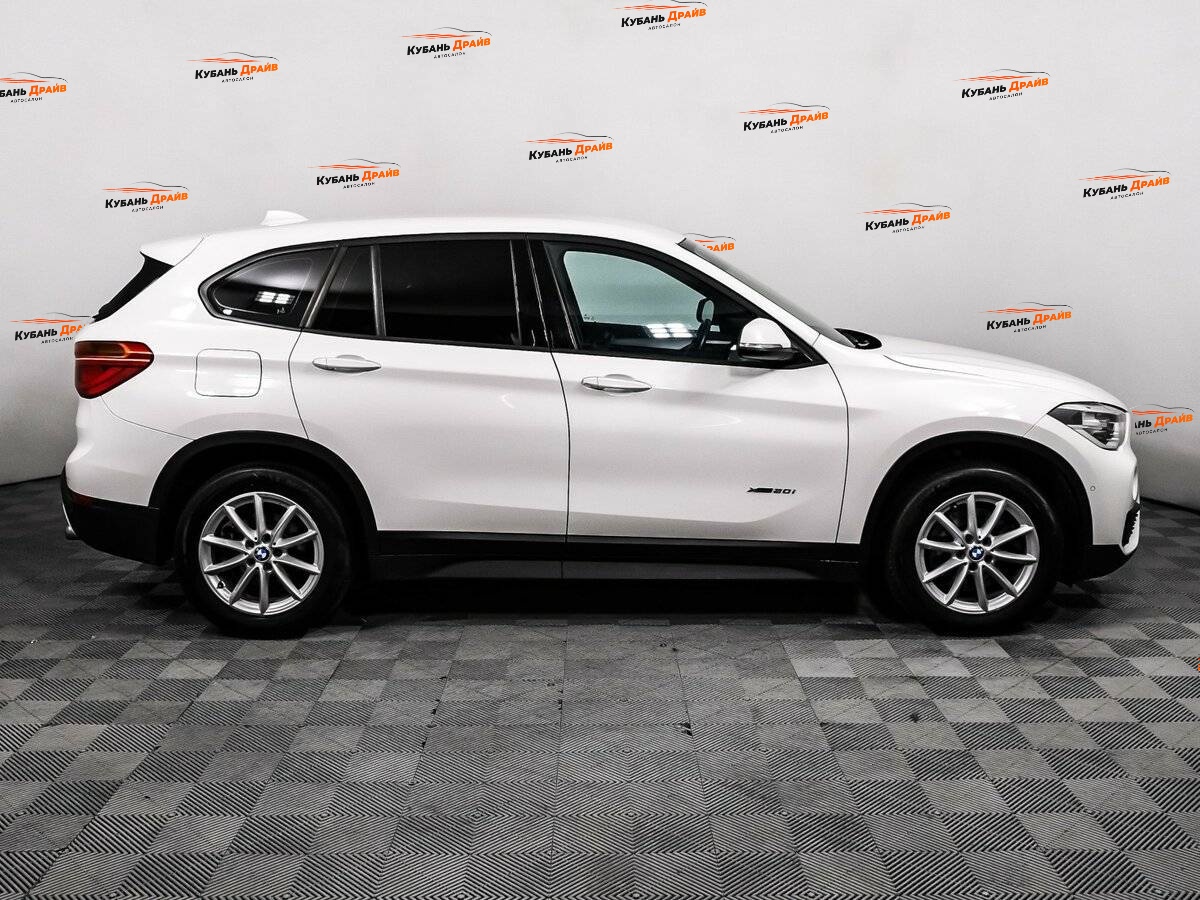 BMW X1 2016 года с пробегом. Фото: #3