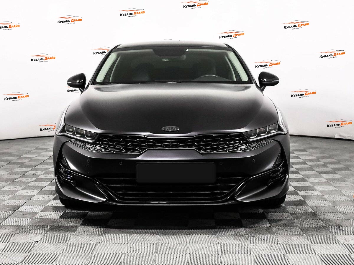 Kia K5 2021 года с пробегом. Фото: #1
