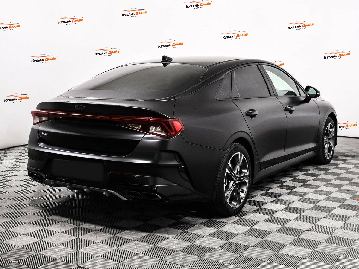 Kia K5 2021 года с пробегом. Фото: #4