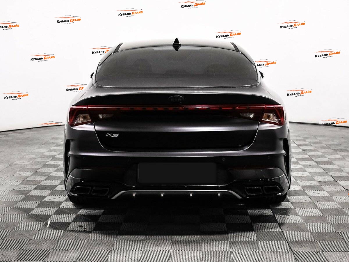 Kia K5 2021 года с пробегом. Фото: #5