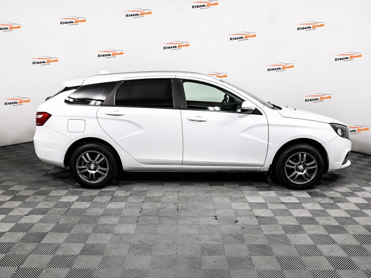 Lada (ВАЗ) Vesta 2020 года с пробегом. Фото: #3