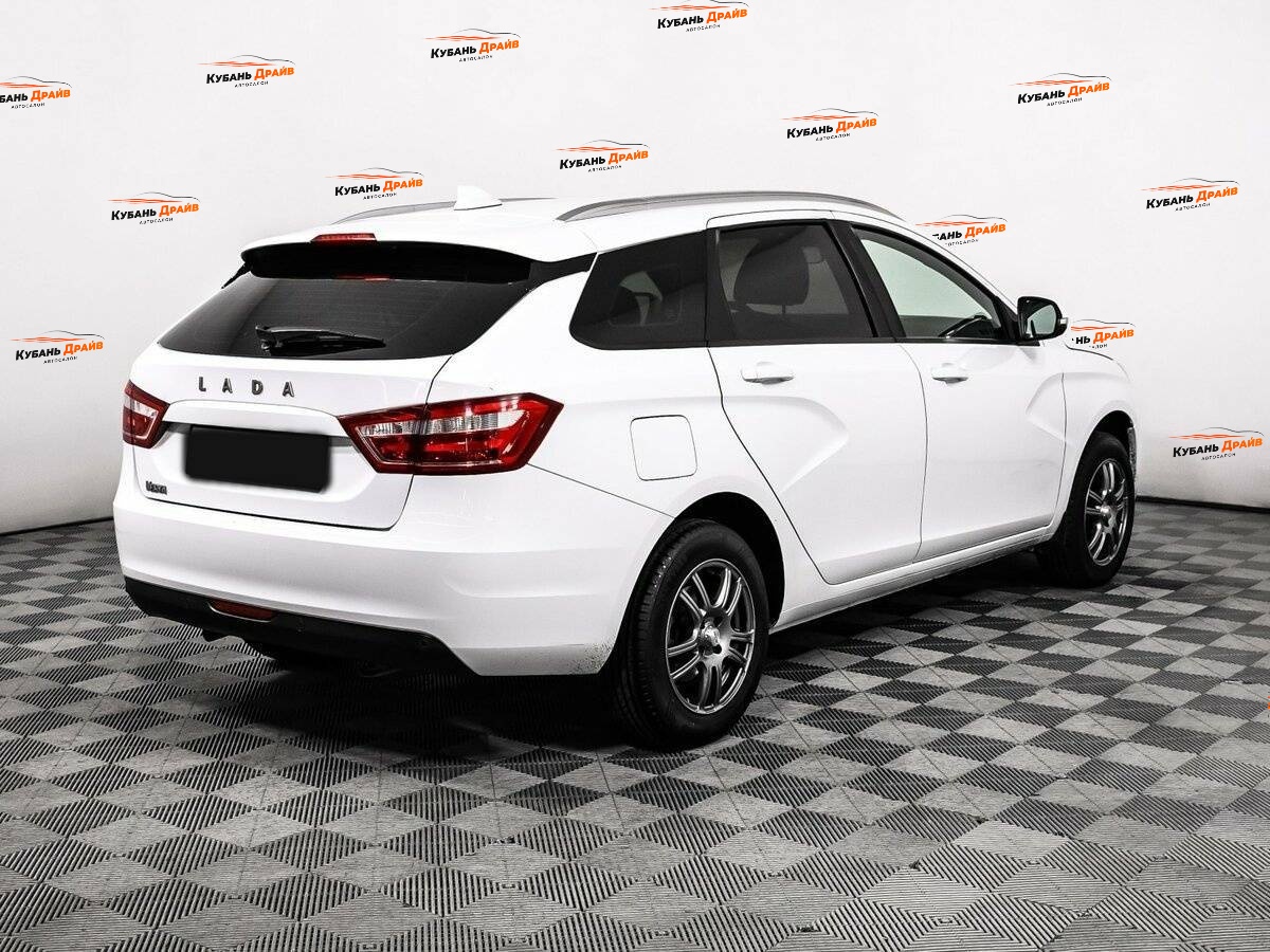 Lada (ВАЗ) Vesta 2020 года с пробегом. Фото: #4
