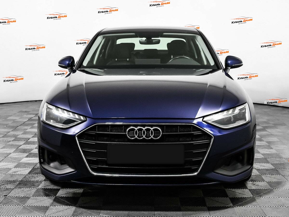 Audi A4 2020 года с пробегом. Фото: #1