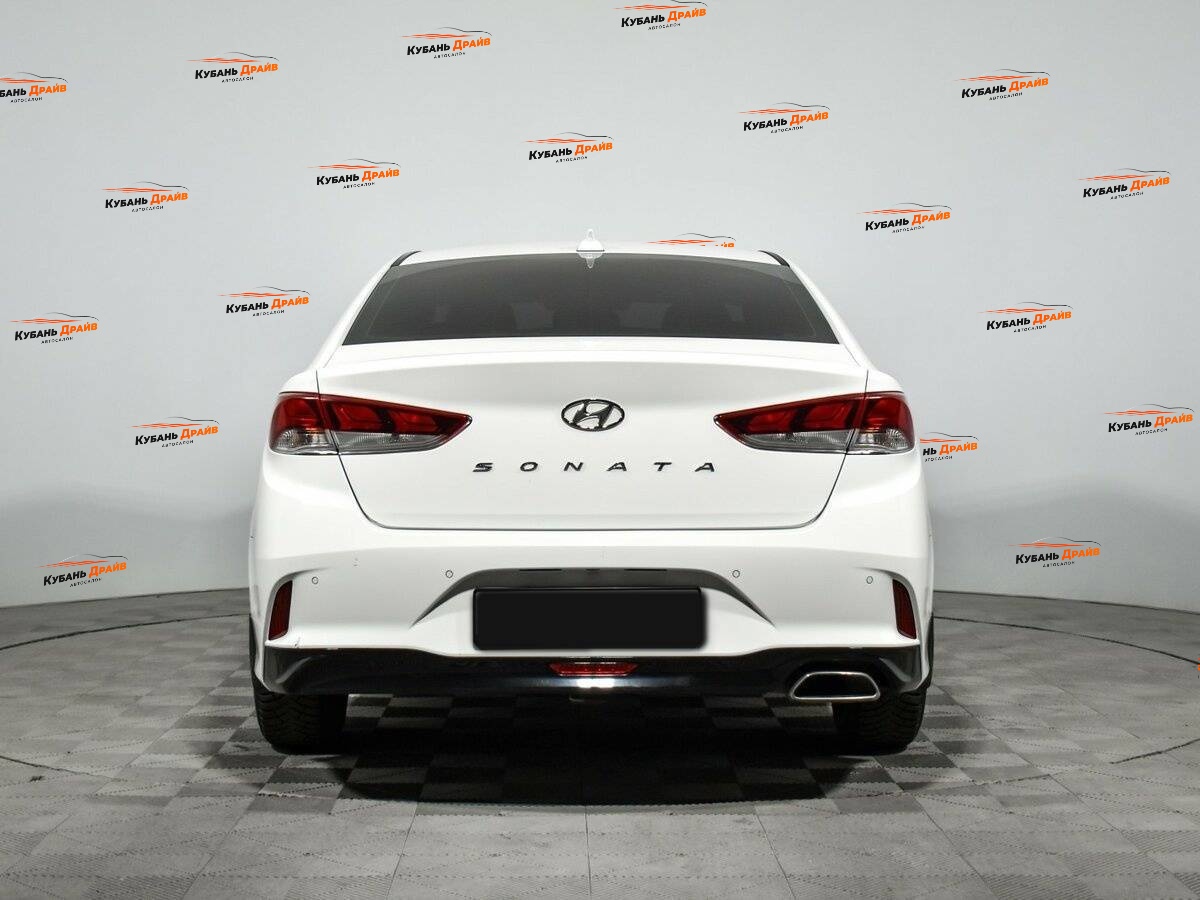 Hyundai Sonata 2019 года с пробегом. Фото: #4
