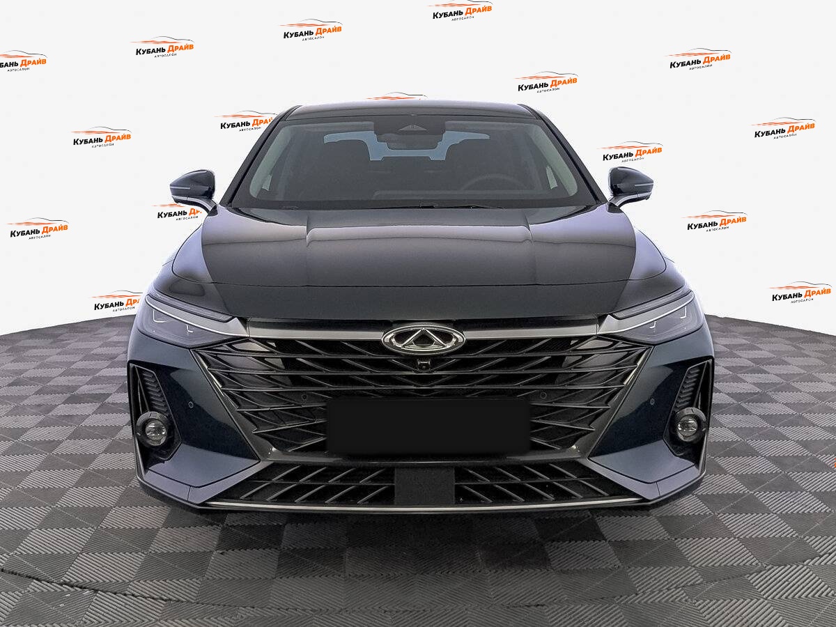 Chery Arrizo 8 2023 года с пробегом. Фото: #1