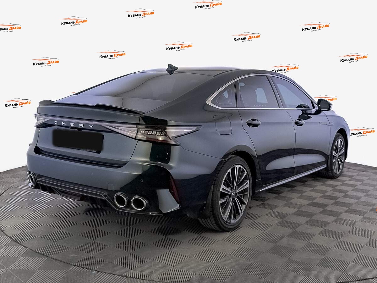 Chery Arrizo 8 2023 года с пробегом. Фото: #4