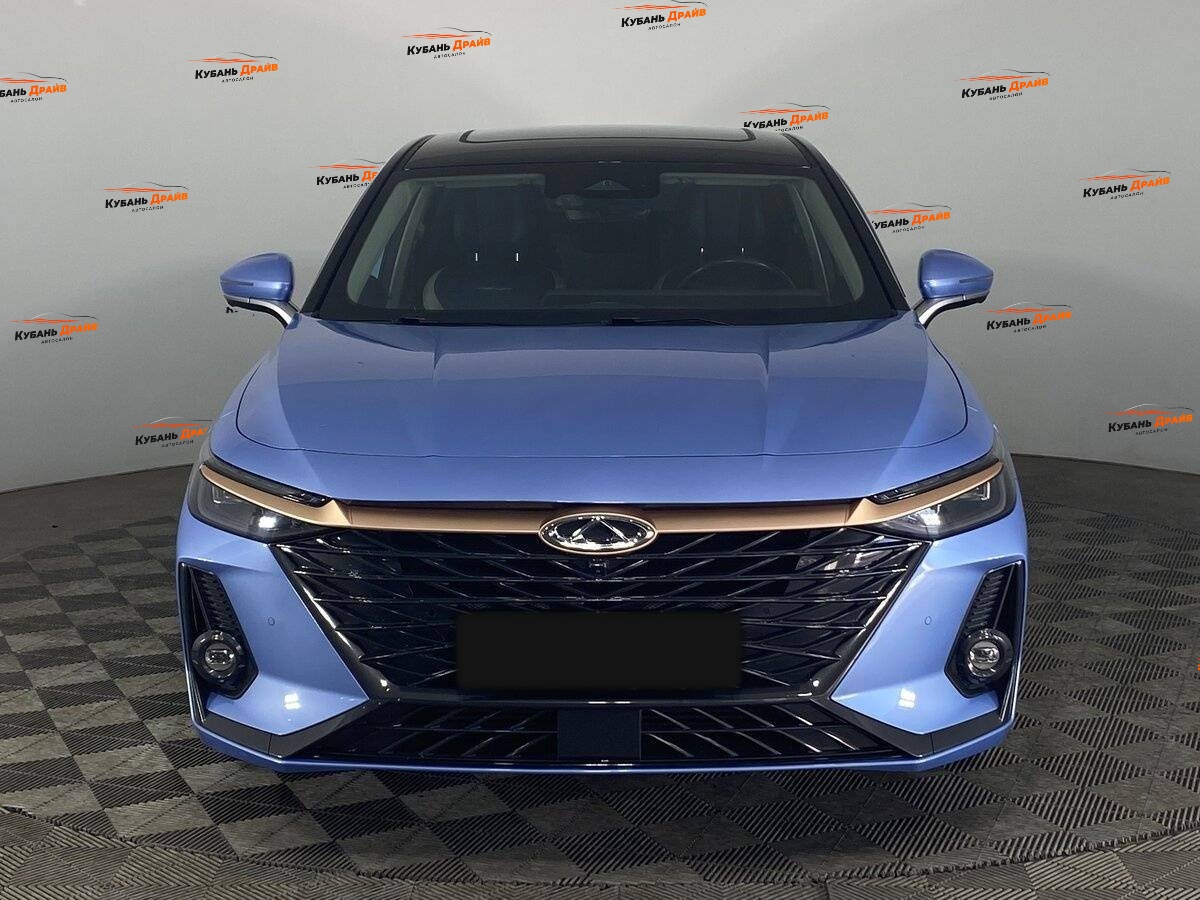 Chery Arrizo 8 2023 года с пробегом. Фото: #1