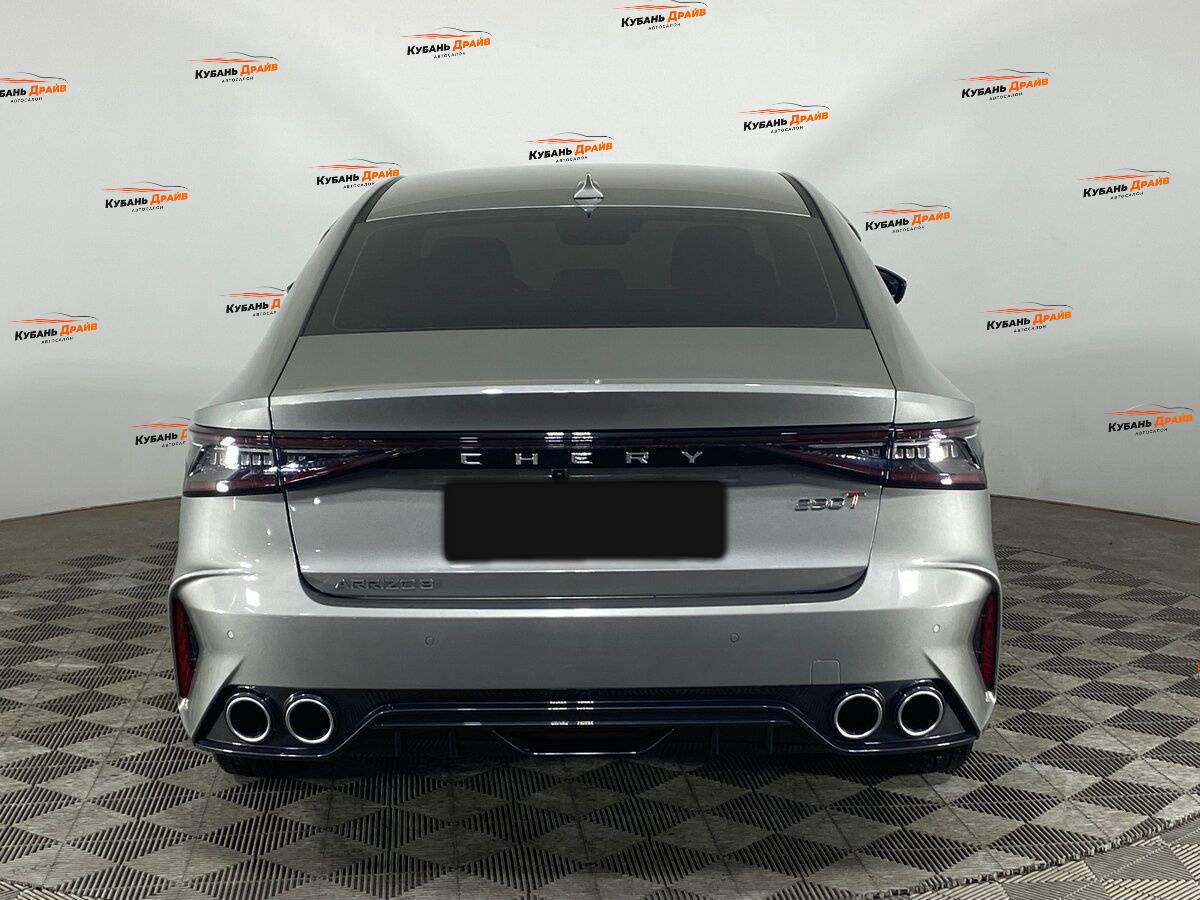 Chery Arrizo 8 2023 года с пробегом. Фото: #4