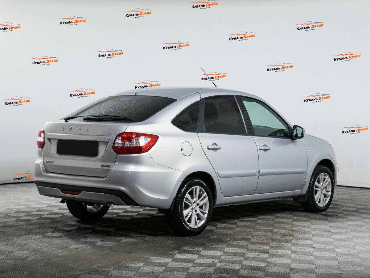 Lada (ВАЗ) Granta 2018 года с пробегом. Фото: #3