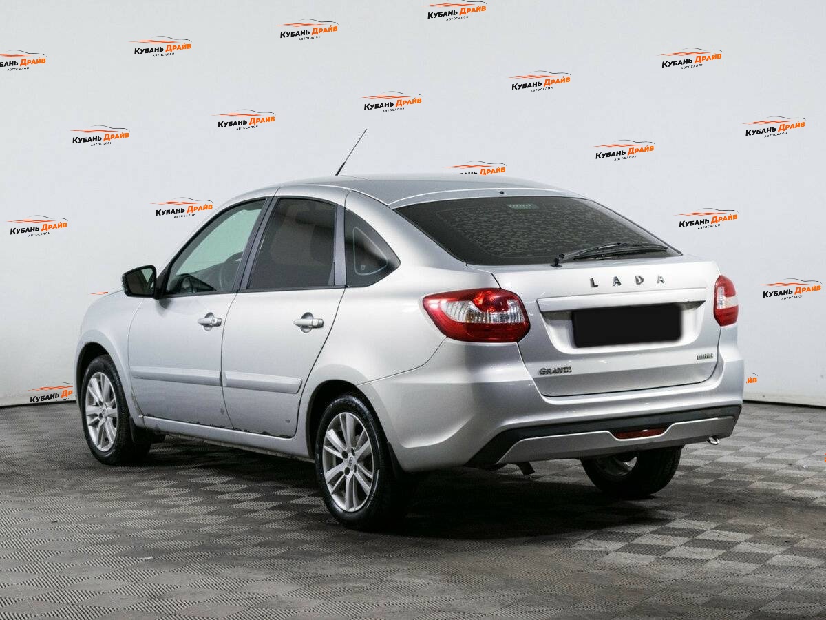 Lada (ВАЗ) Granta 2018 года с пробегом. Фото: #5