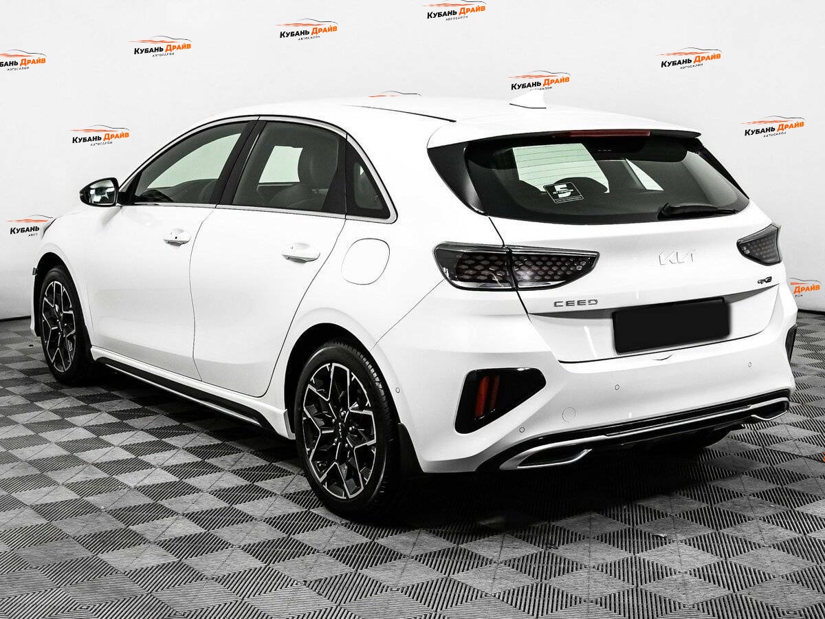 Kia Ceed 2022 года с пробегом. Фото: #6