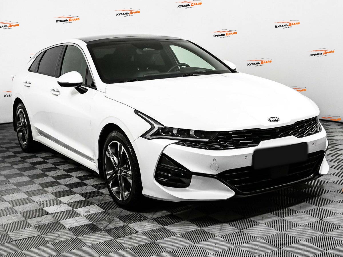 Kia K5 2020 года с пробегом. Фото: #2