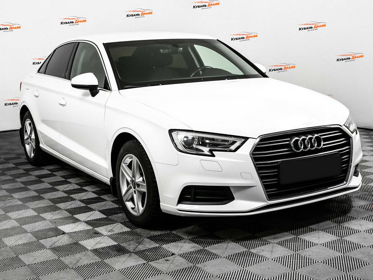 Audi A3 2016 года с пробегом. Фото: #2