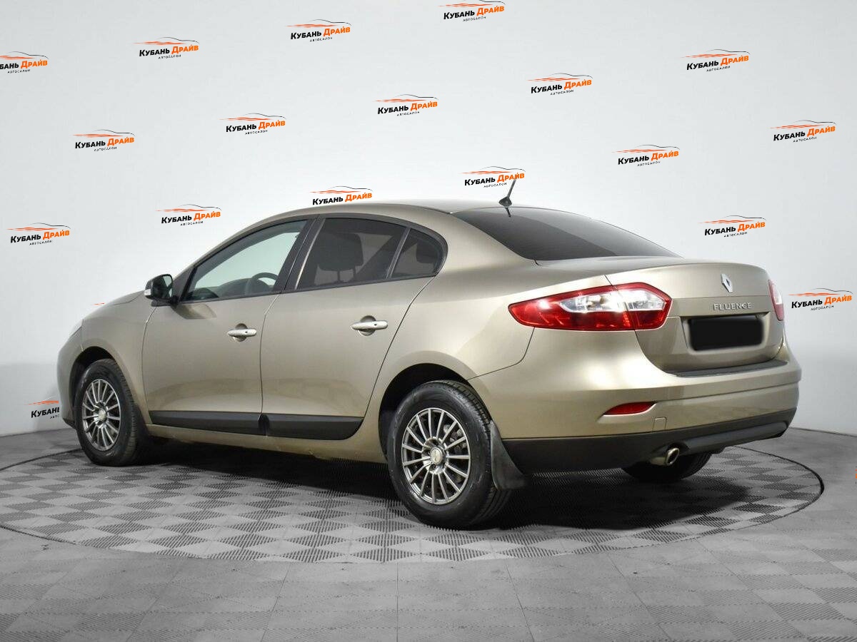 Renault Fluence 2013 года с пробегом. Фото: #5