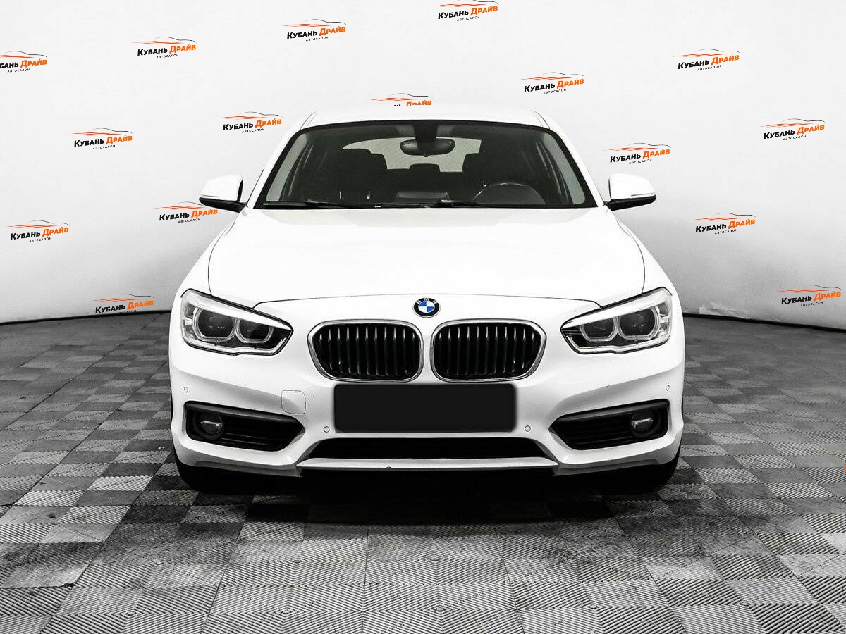 BMW 1 серии 2017 года с пробегом. Фото: #1