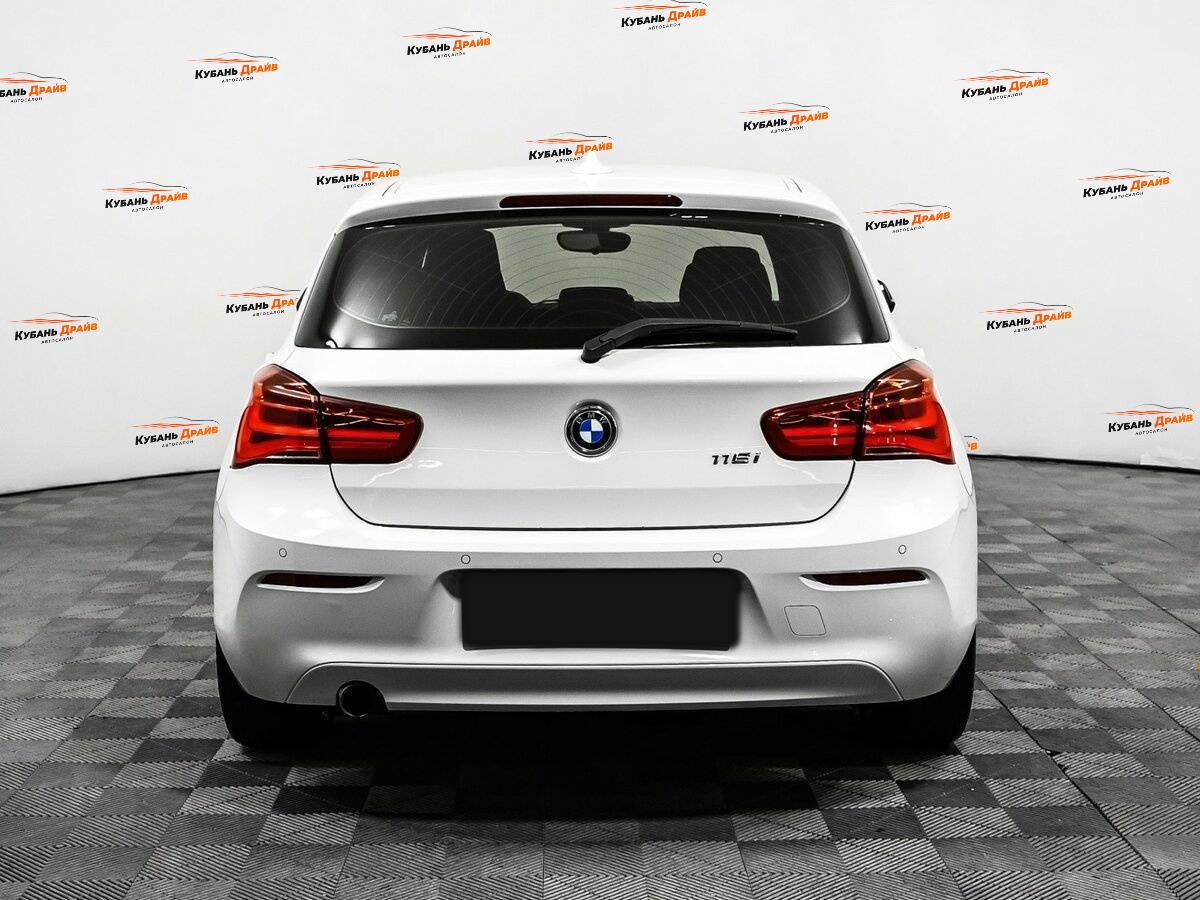 BMW 1 серии 2017 года с пробегом. Фото: #5