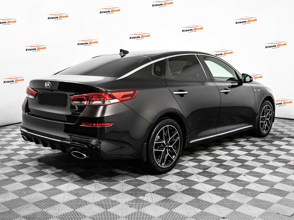 Kia Optima 2018 года с пробегом. Фото: #4