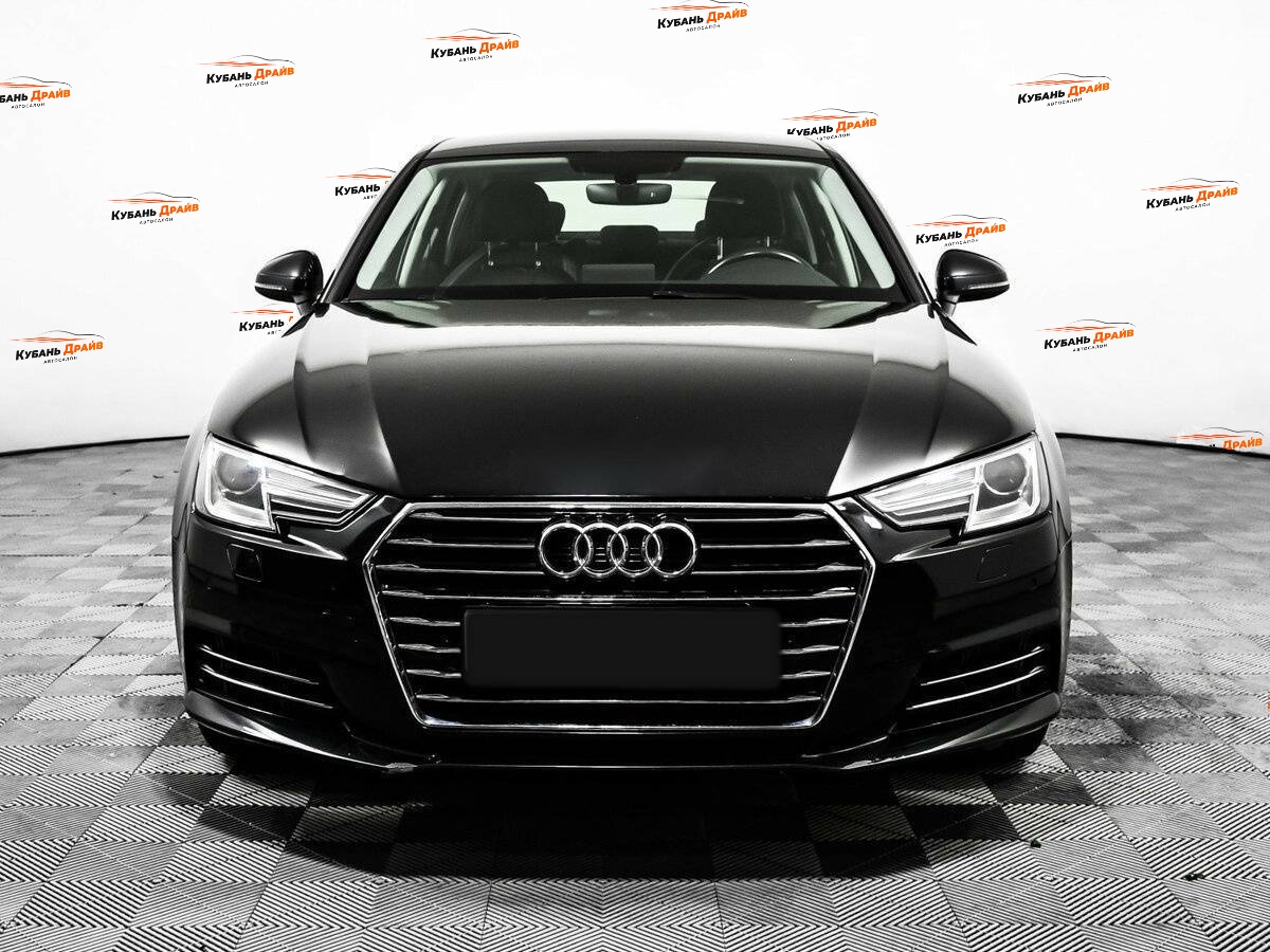 Audi A4 2015 года с пробегом. Фото: #1
