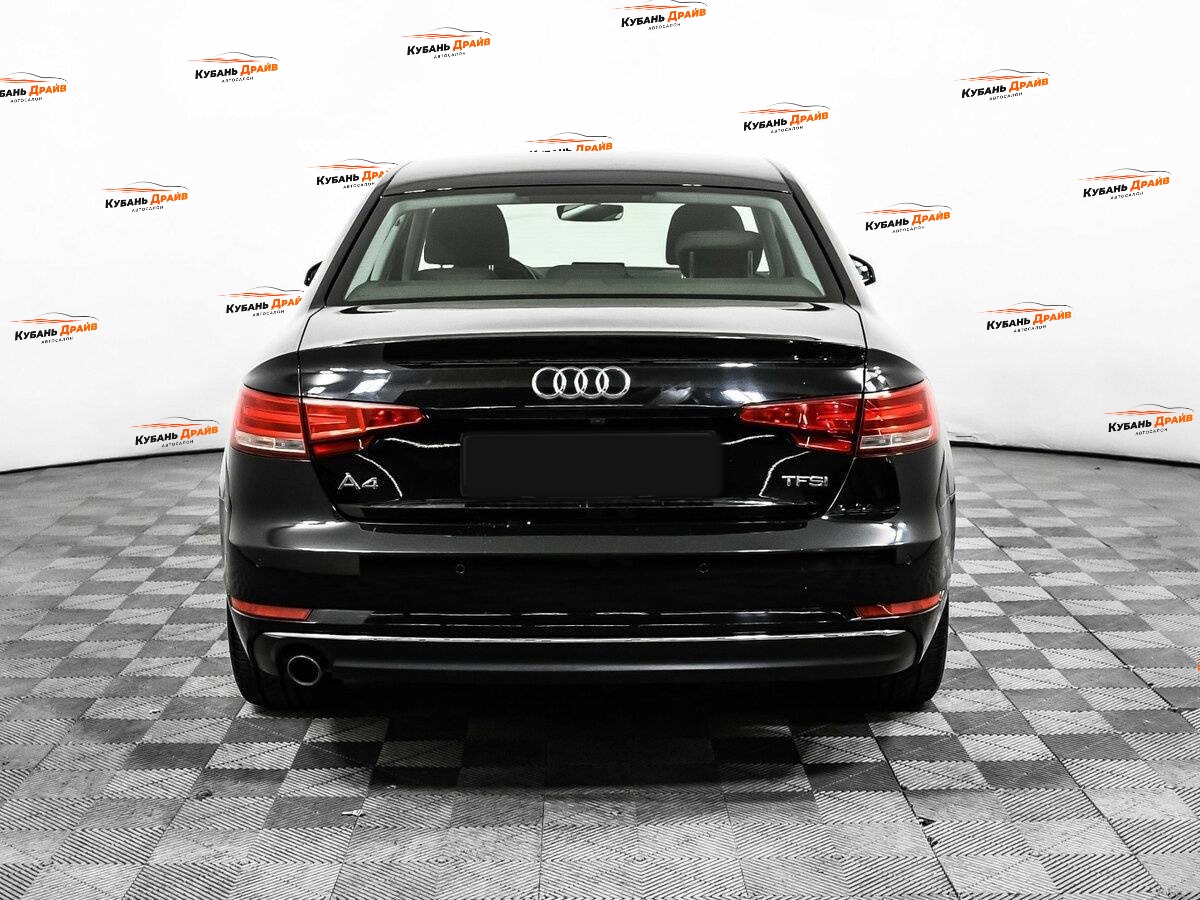 Audi A4 2015 года с пробегом. Фото: #5