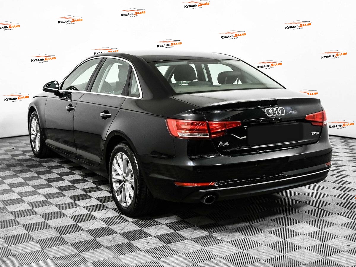 Audi A4 2015 года с пробегом. Фото: #6