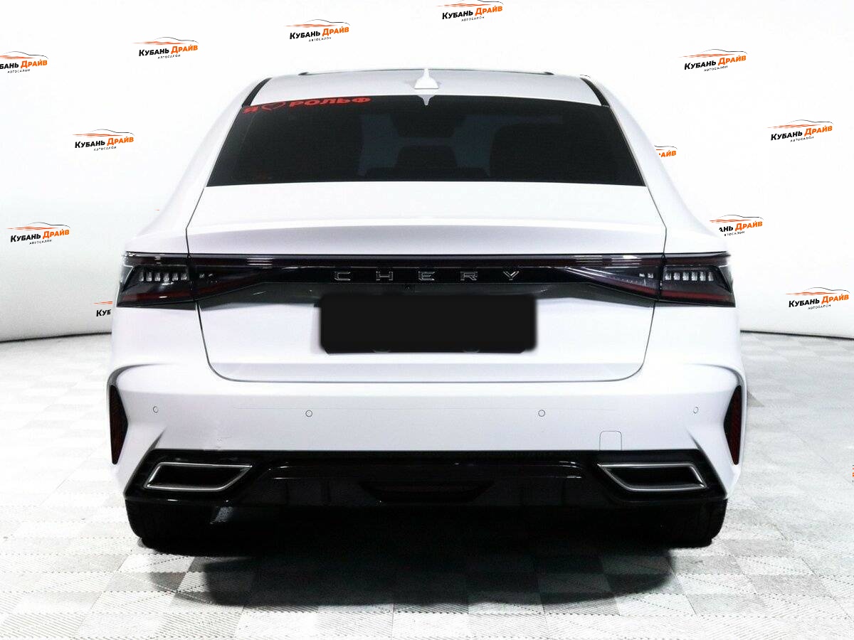 Chery Arrizo 8 2022 года с пробегом. Фото: #5